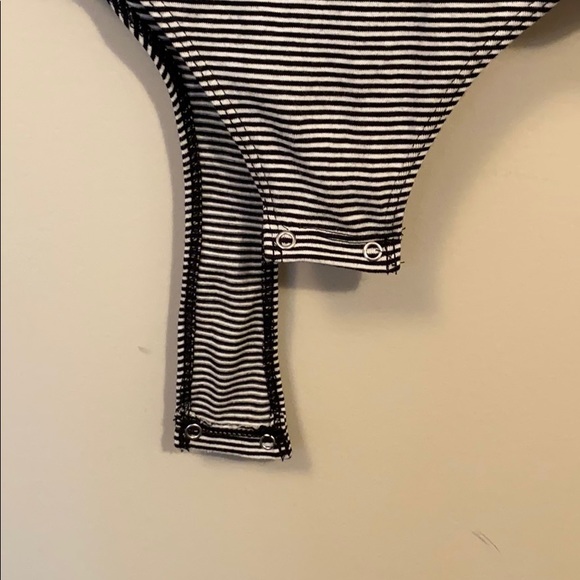 Black and white striped long sleeve body suit - Picture 5 of 5